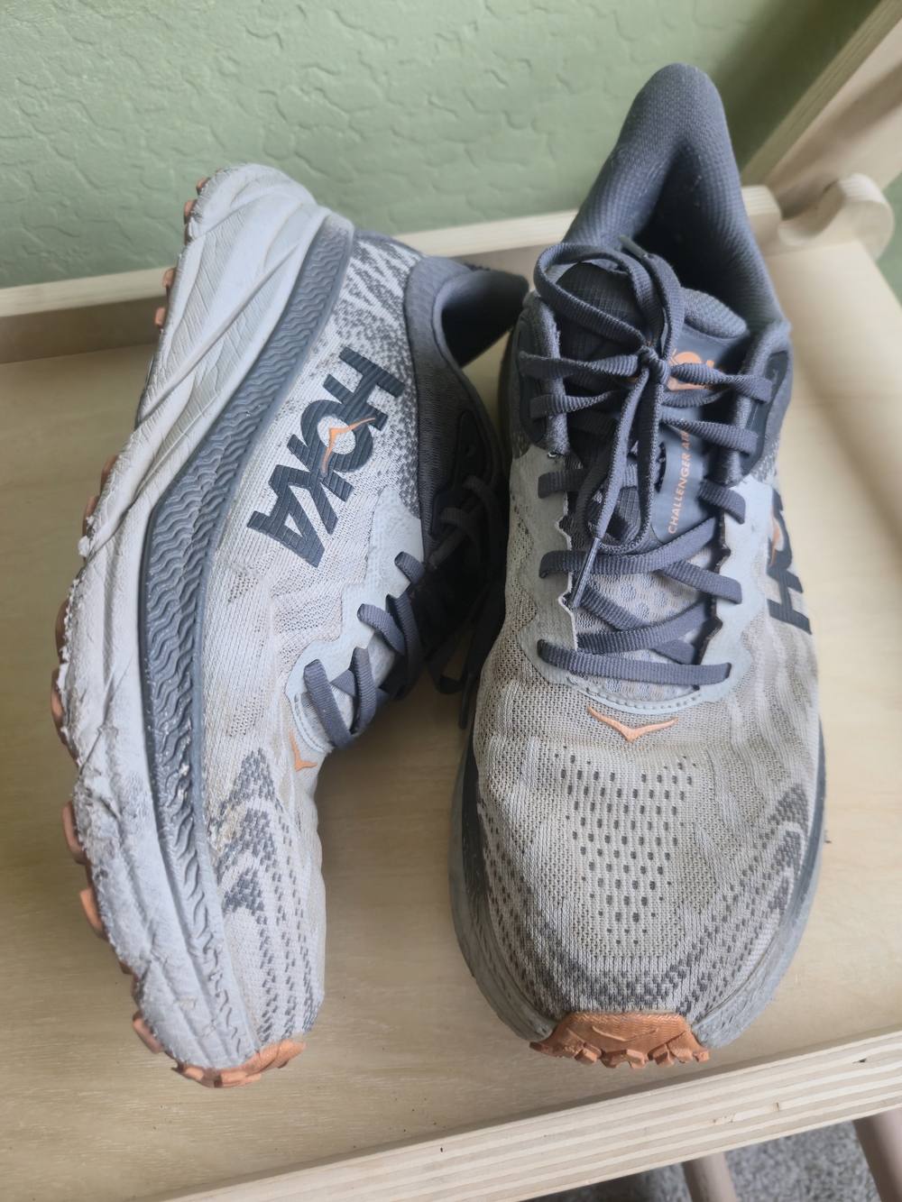 HOKA One One Challenger ATR 7 Men’s 10.5 Gray Orange Trail Running Shoes